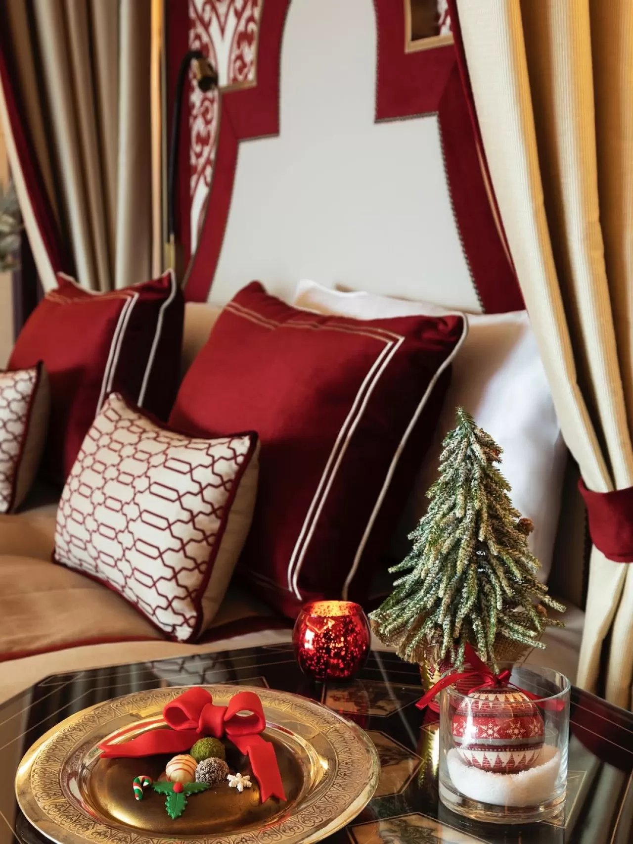 Çırağan Sarayı'nda Görkemli Yılbaşı Kutlaması