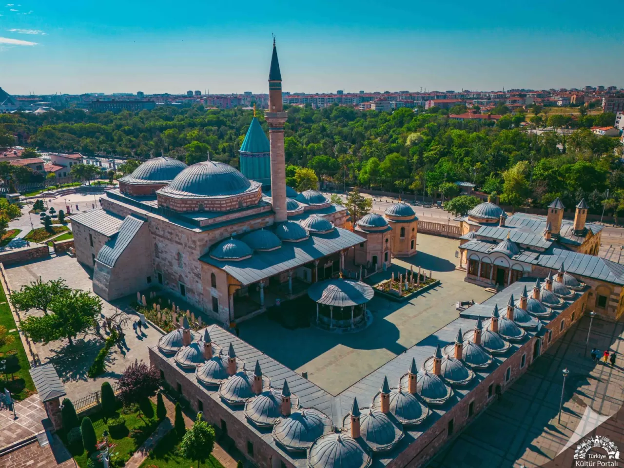 Konya, Aileler İçin Maneviyat ve Eğlenceyi Buluşturan Bir Destinasyon