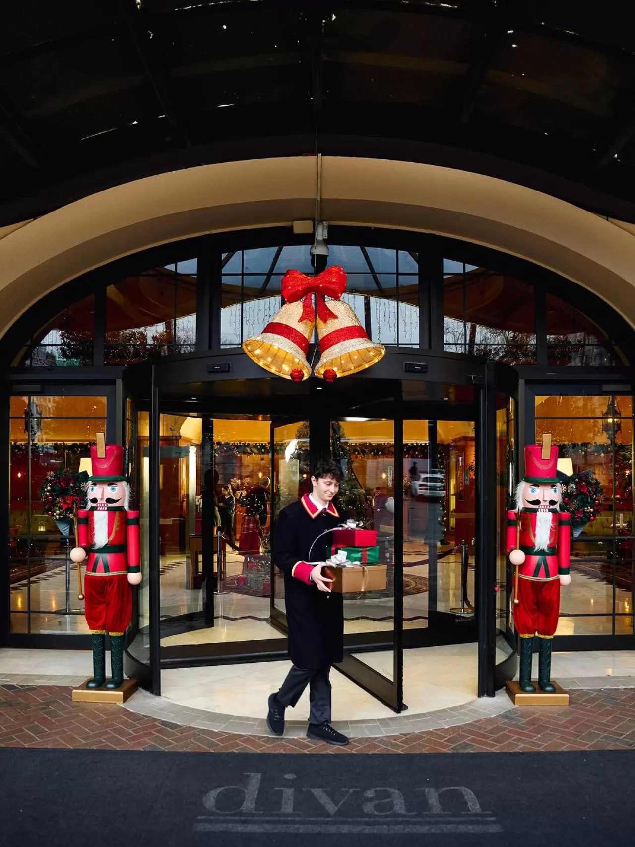 Divan İstanbul'da Yılbaşı Hazırlıkları Başladı