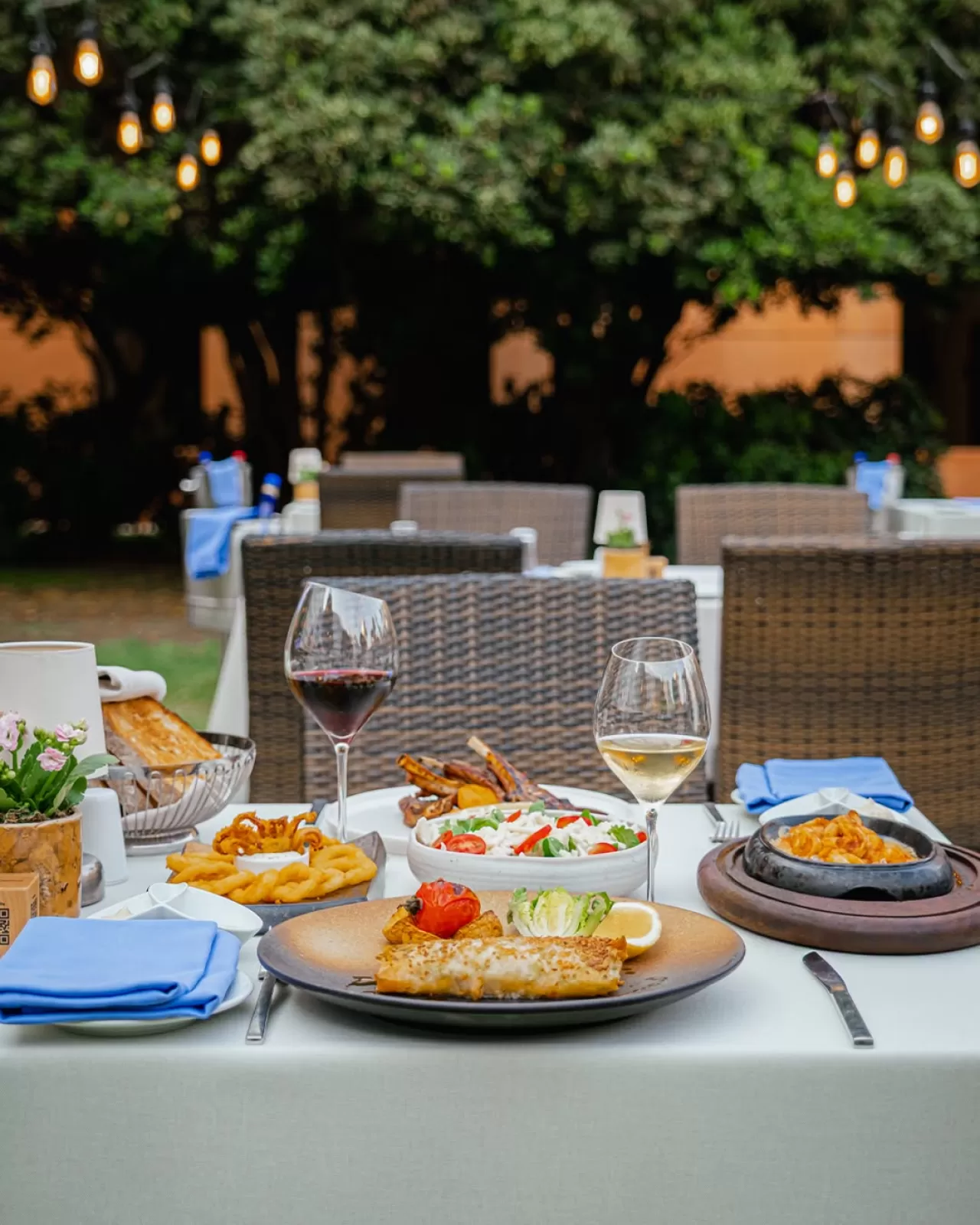 Swissotel Büyük Efes İzmir'de Yeni Lezzet Durağı: Aquarium Mezzes & Grill