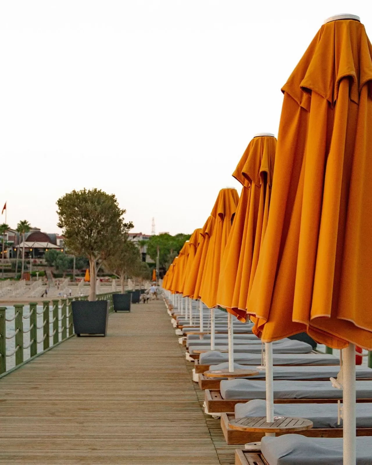 Arum Oteli'nde Akdeniz'in Zarafetiyle Buluşan Gün Batımı