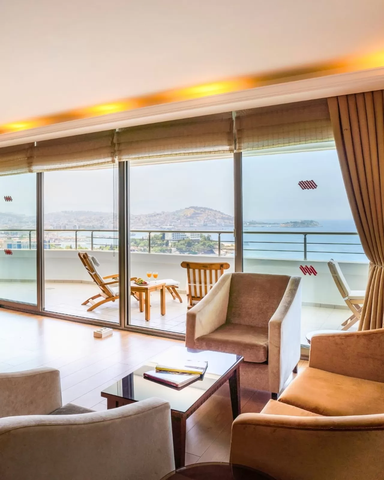 Korumar Hotel De Luxe, Kuşadası'nda Konfor ve Zarafeti Bir Araya Getiriyor