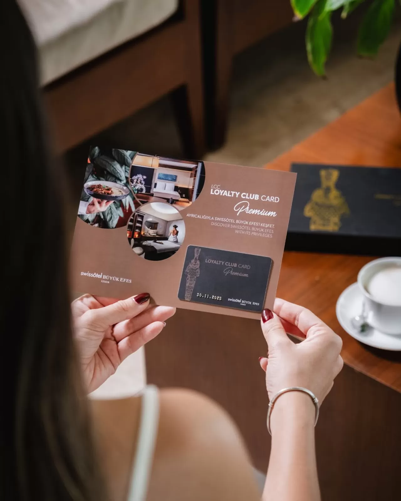 Swissotel Büyük Efes İzmir'de Loyalty Club Card Üyelerine Özel Avantajlar