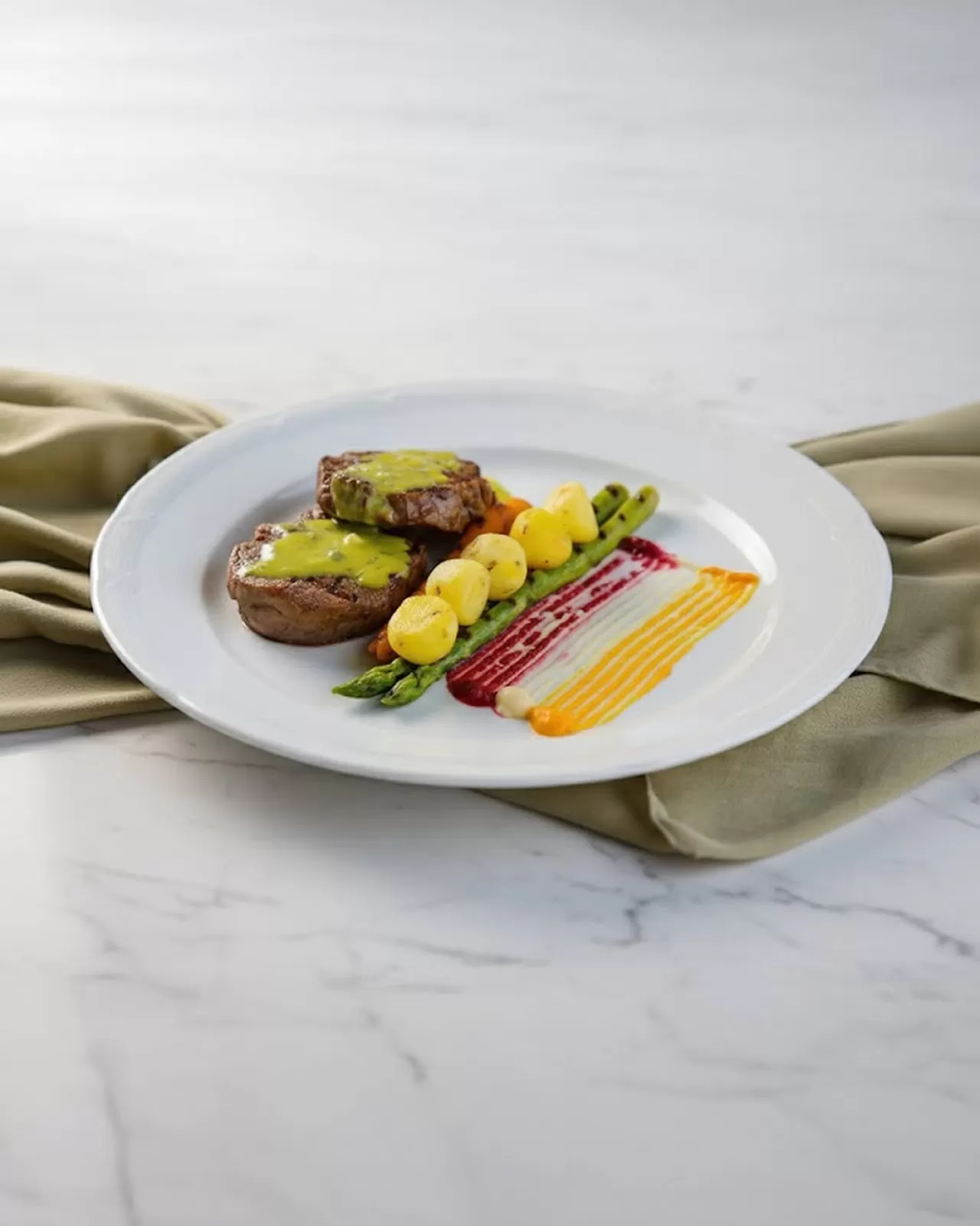 Sheraton Samsun Otel'de Gastronomik Bir Lezzet: Cafe de Paris Soslu Dana Bonfile