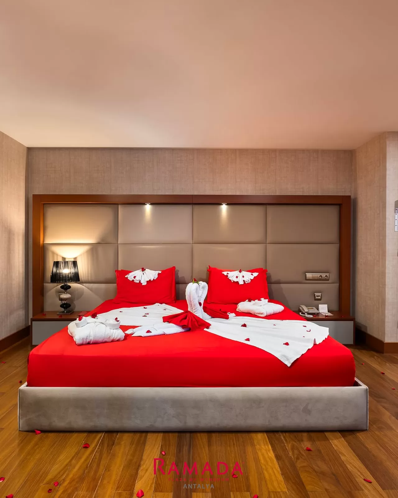 Ramada Plaza Antalya'da Kış Akşamlarına Özel Konfor