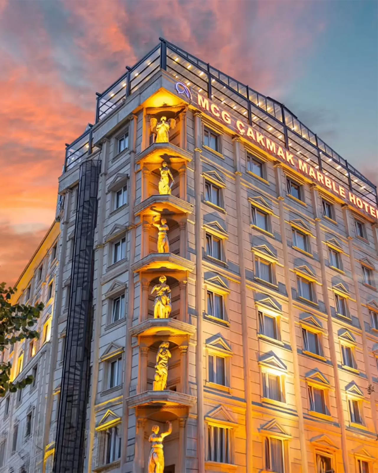 MCG Çakmak Termal Otel, Afyonkarahisar'ın Termal ve Konaklama Olanaklarını Sunuyor