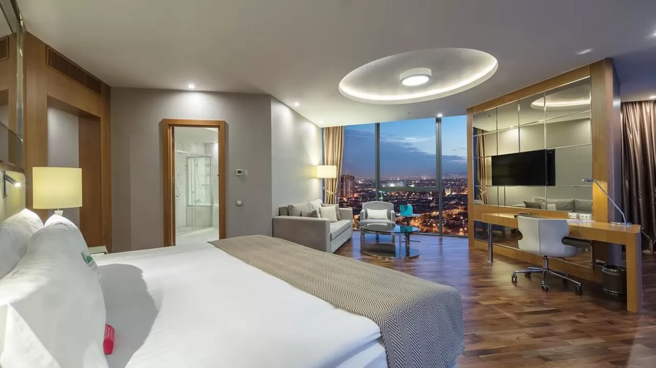 Ramada Plaza Konya, Konuklarını Şehrin Zirvesinde Ağırlıyor