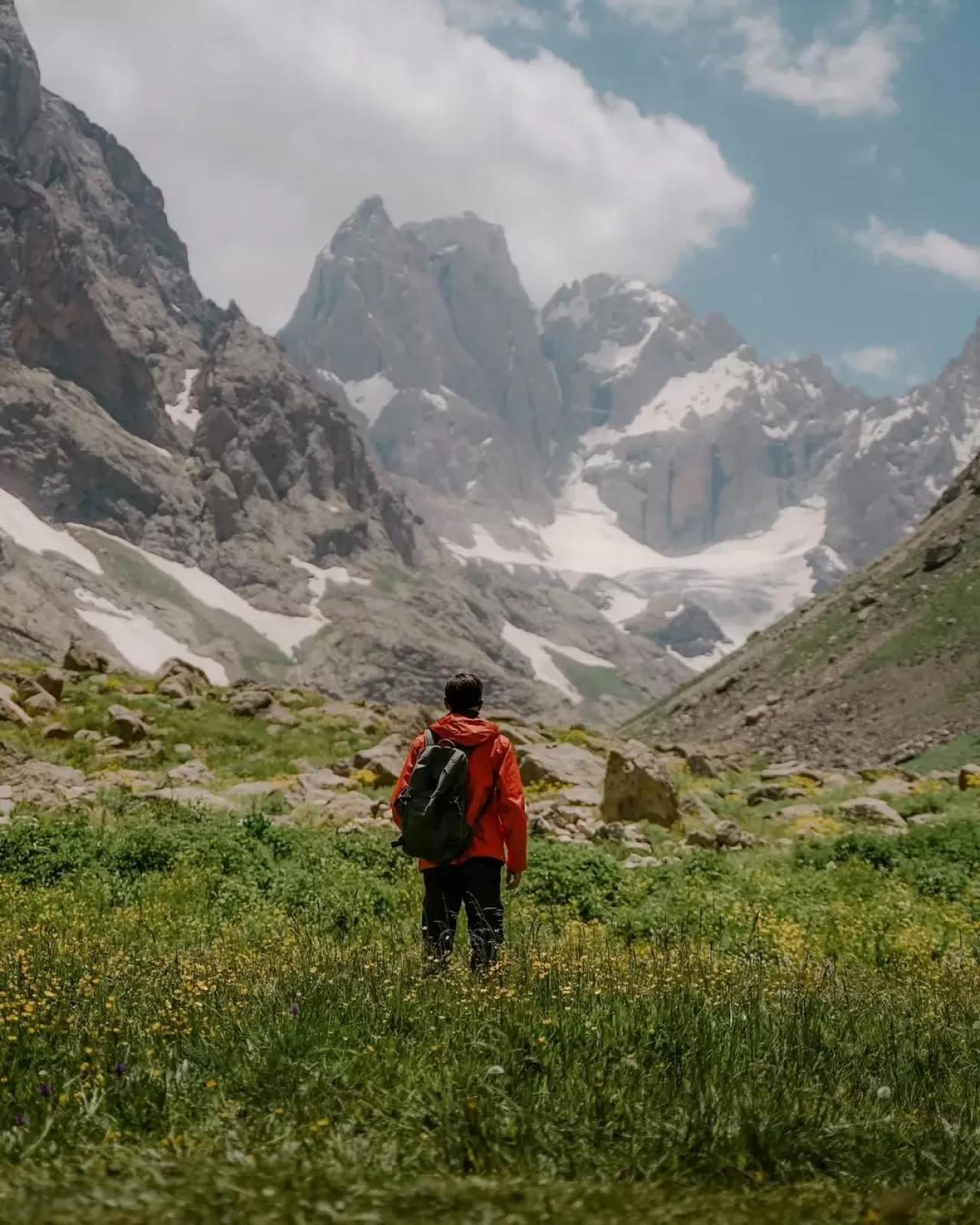 Hakkari'nin Mergan Vadisi, Yüksek Rakımlı Doğasıyla Dikkat Çekiyor