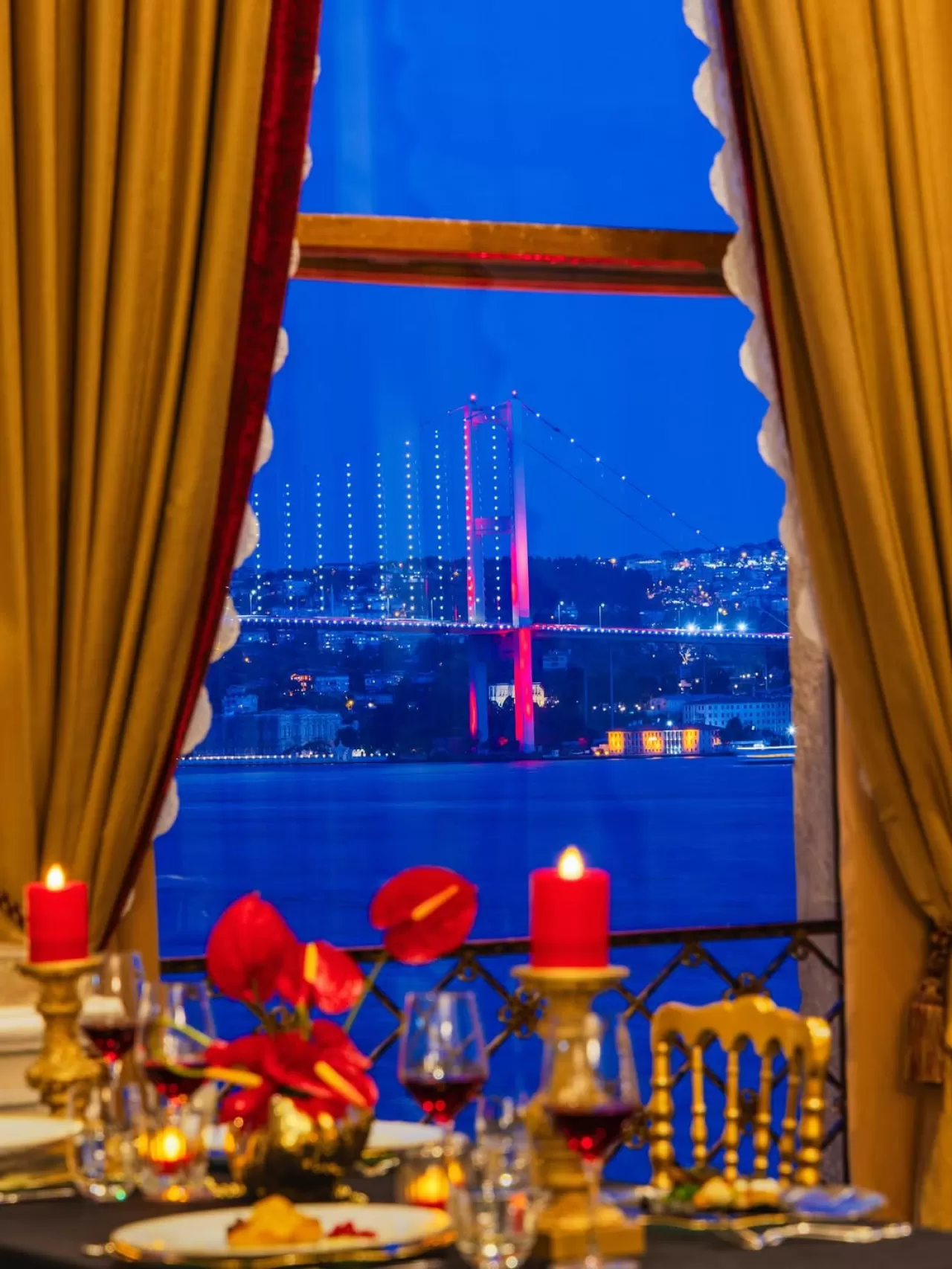 Çırağan Sarayı'nda Yılbaşı Coşkusu