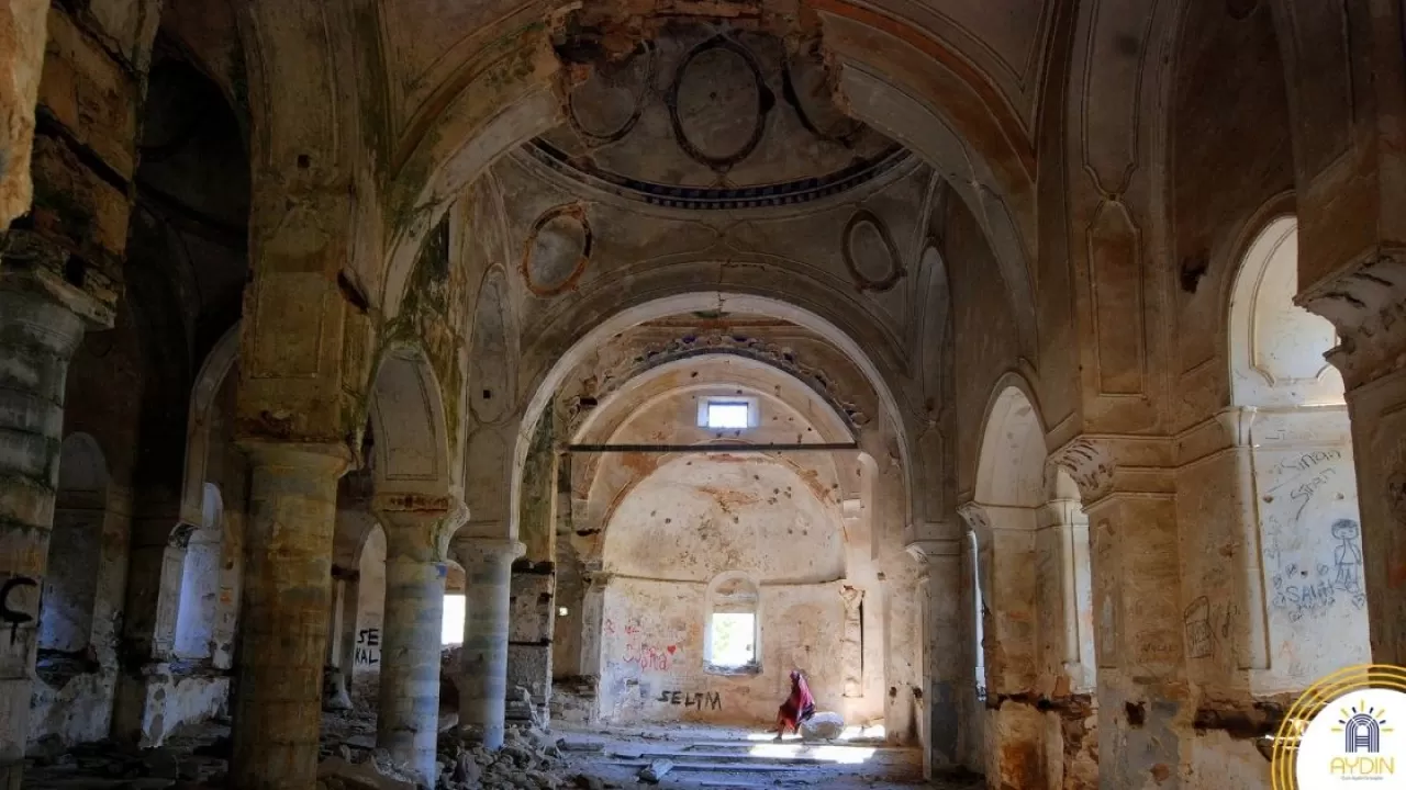 Aydın'ın Güllübahçe Mahallesi'nde Tarihi Aziz Nikolaos Kilisesi Ziyaretçilerini Bekliyor