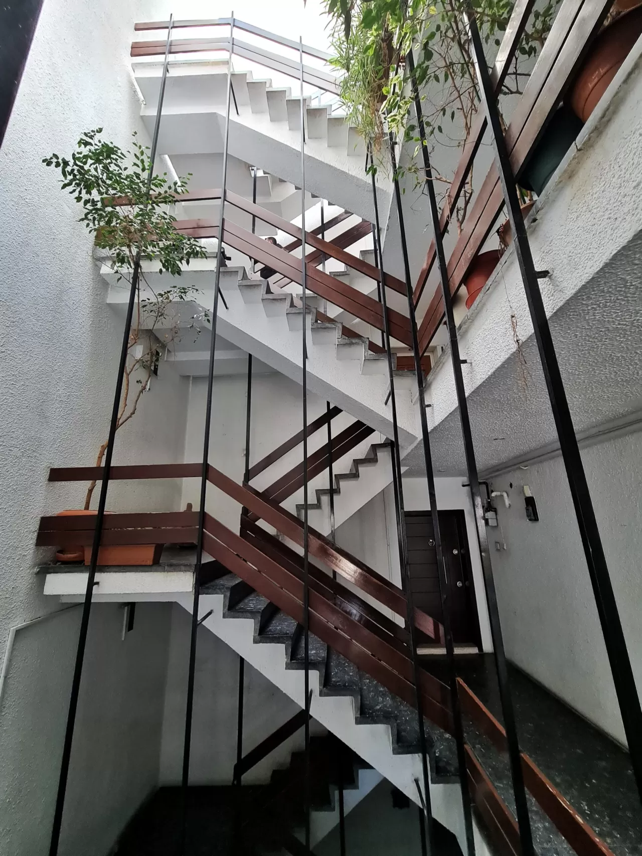 Ankara'nın Erken Cumhuriyet Dönemi Apartmanları, Tarihe Tanıklık Ediyor