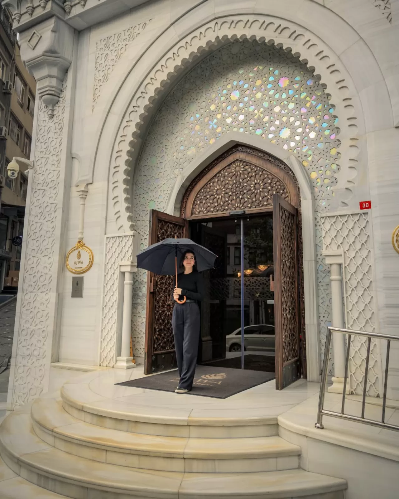 AJWA Sultanahmet, Misafirlerine Konforlu Ulaşım ve Huzurlu Bir Konaklama Deneyimi Sunuyor