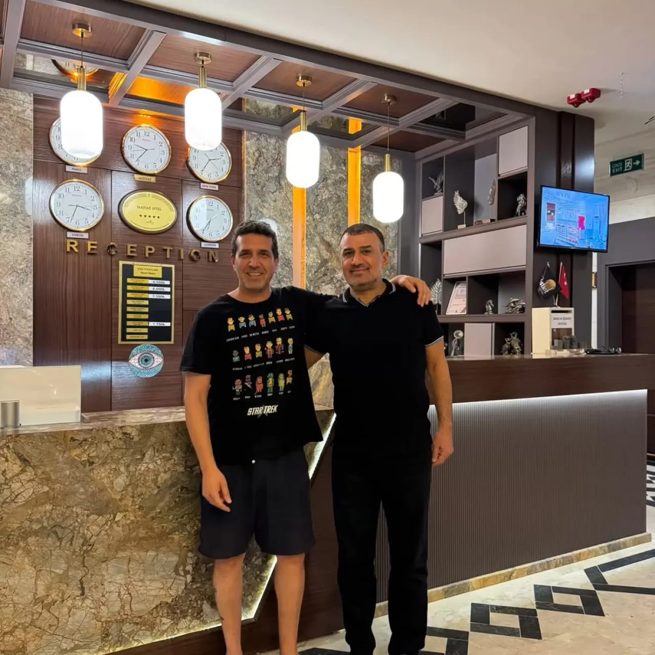 Midyat'taki Matiat Otel, Barış Yalçın ve Erol Taşkın'ı Ağırladı