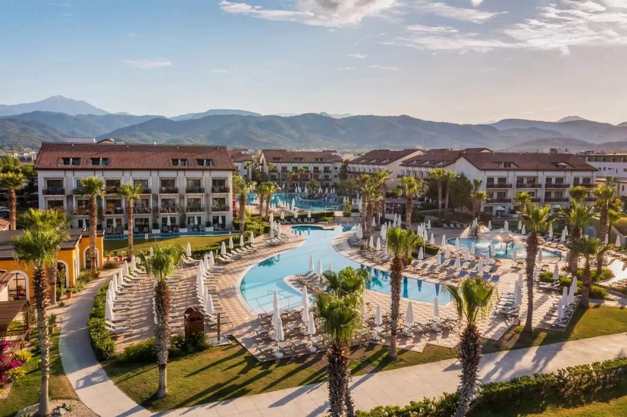 SENSATORİ Fethiye, Doğayla Bütünleşen Bir Tatil Deneyimi Sunuyor