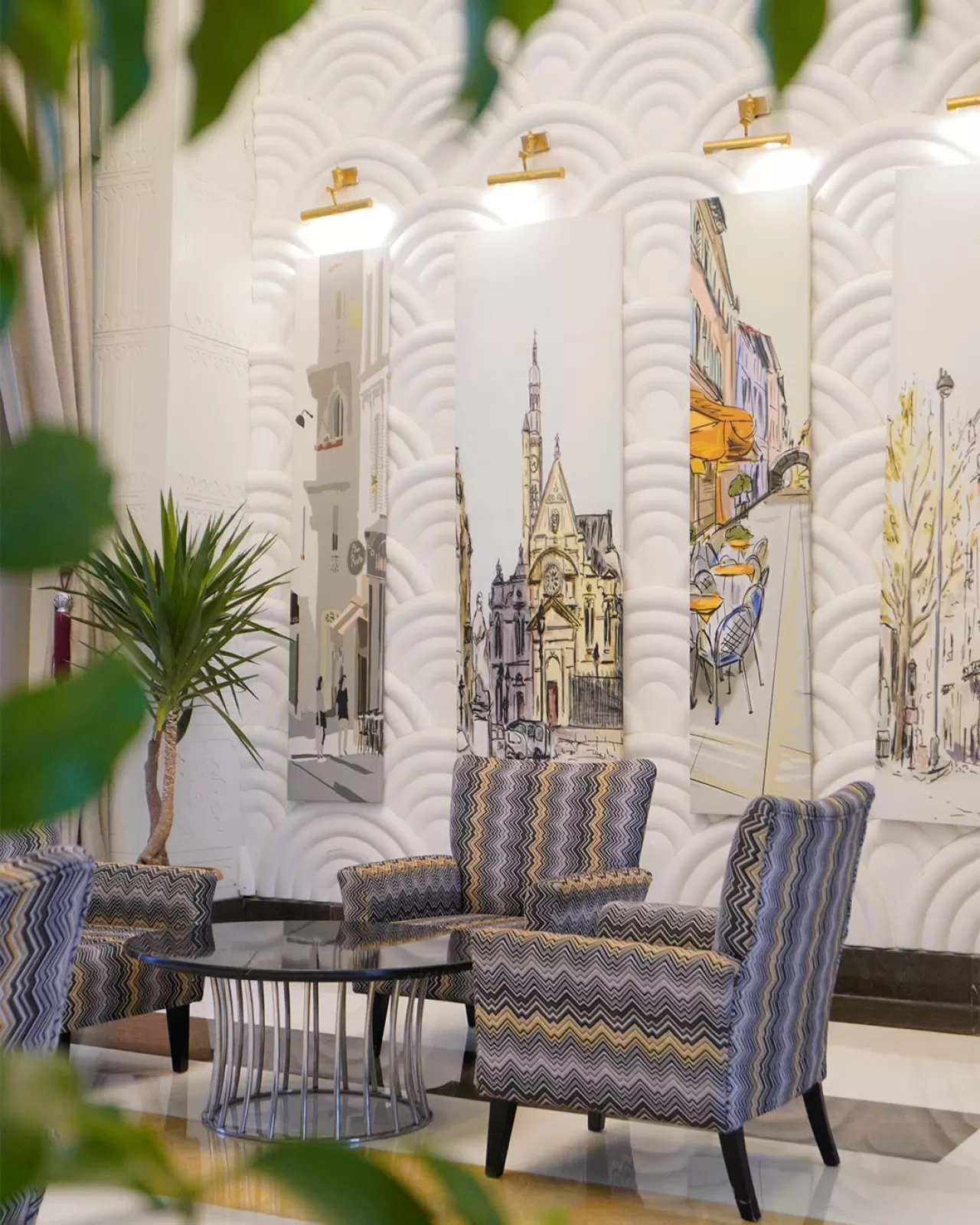 Diamond Premium Hotel, Misafirlerine Lobi Alanında Konfor ve Estetiği Bir Arada Sunuyor