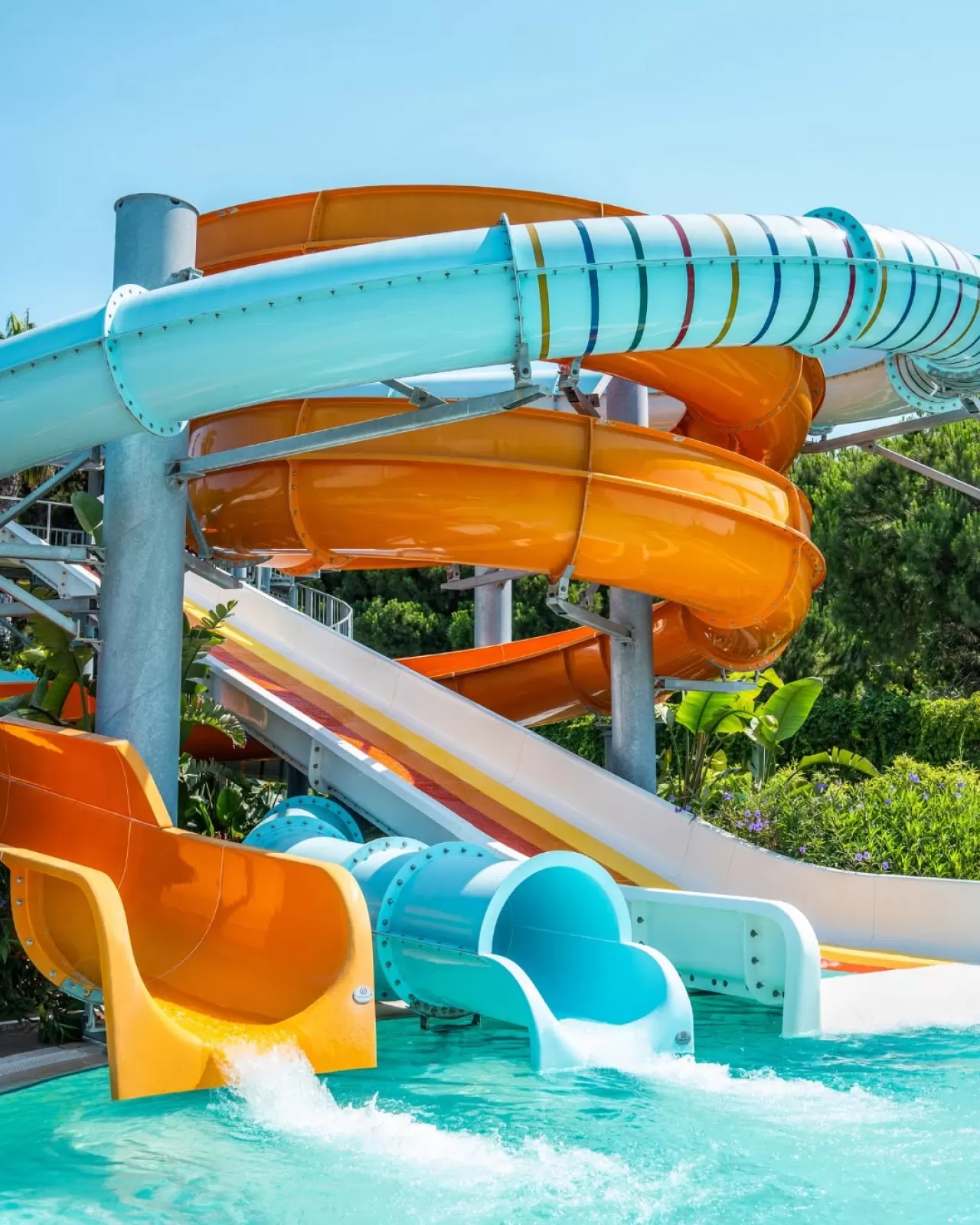 Side'da Turkuaz Renkler İle Tatil Keyfi