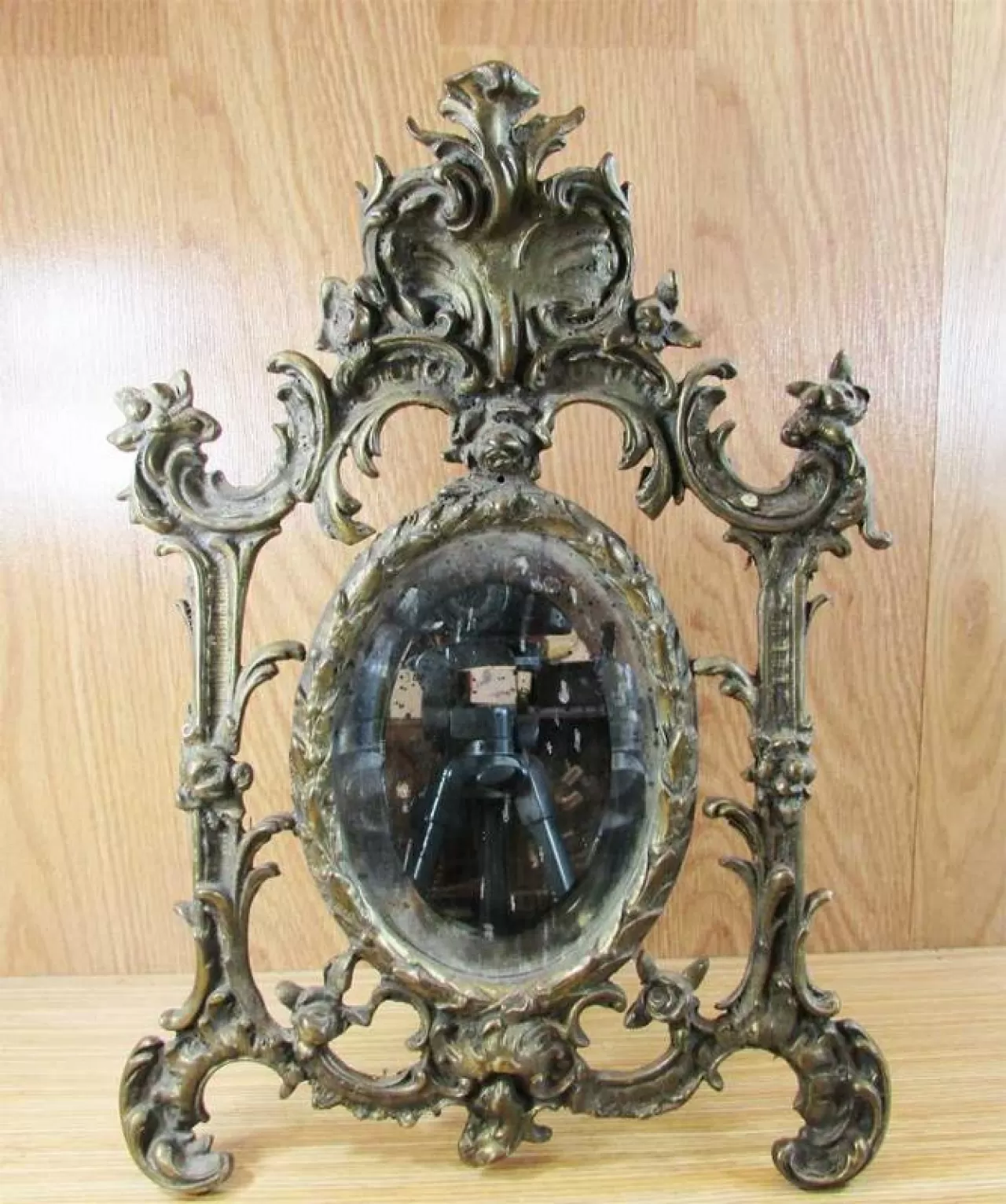 Kastamonu'nun Parlayan Mirası: Pirinç Aynaların İzinde Osmanlı Zanaatı