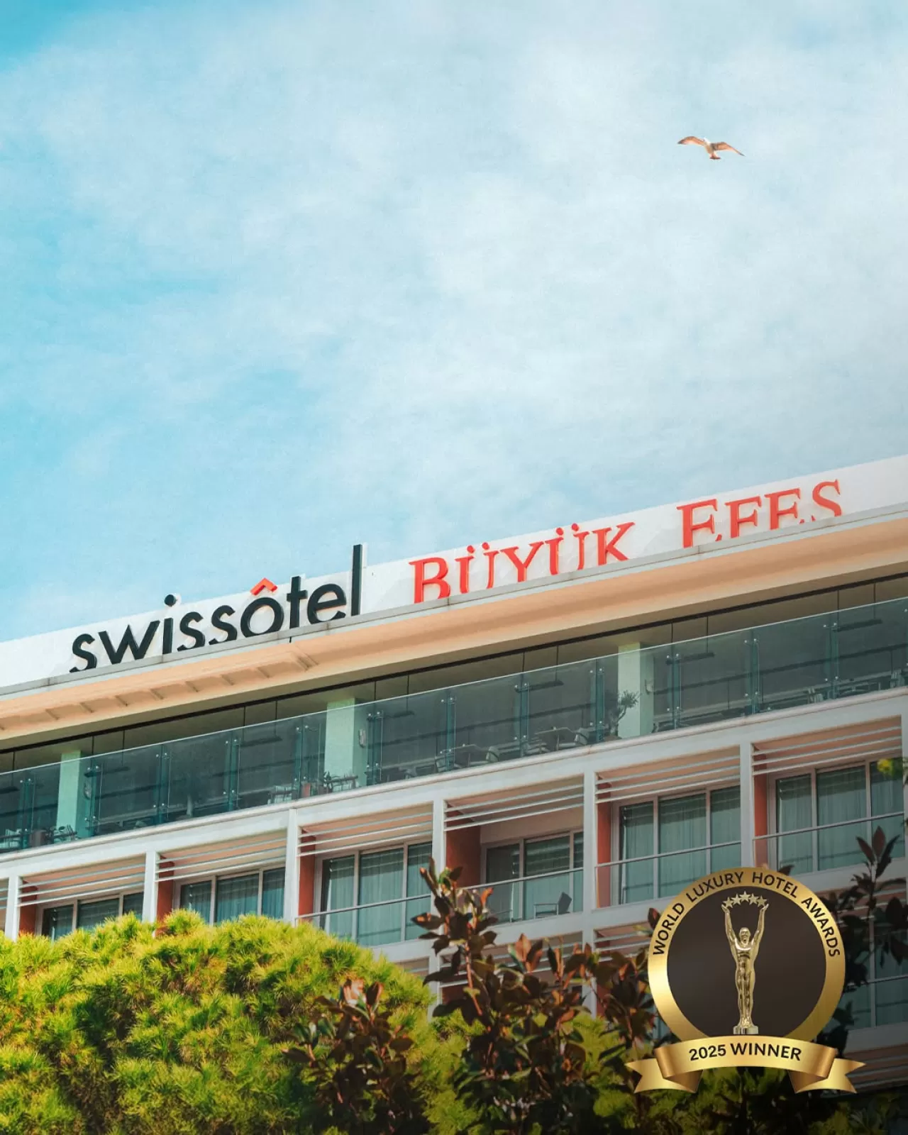 Swissôtel Büyük Efes İzmir, World Luxury Awards'tan Üç Ödülle Döndü