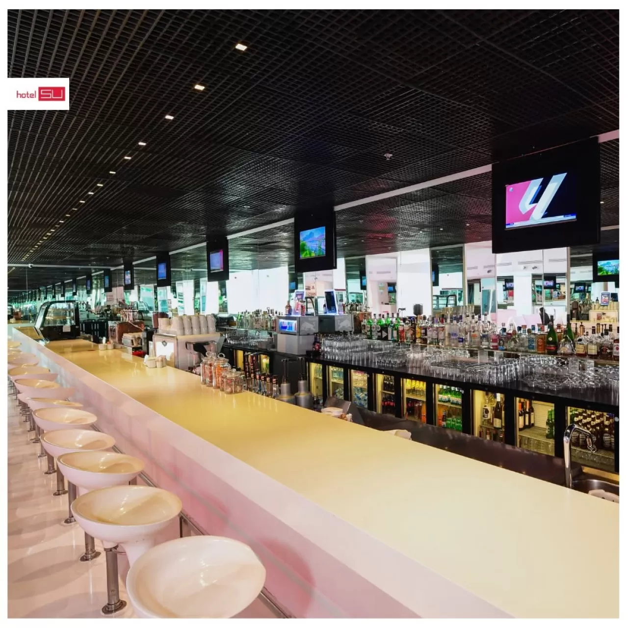 Hotel SU, Antalya'nın Yeni Sosyal Buluşma Noktası Oldu