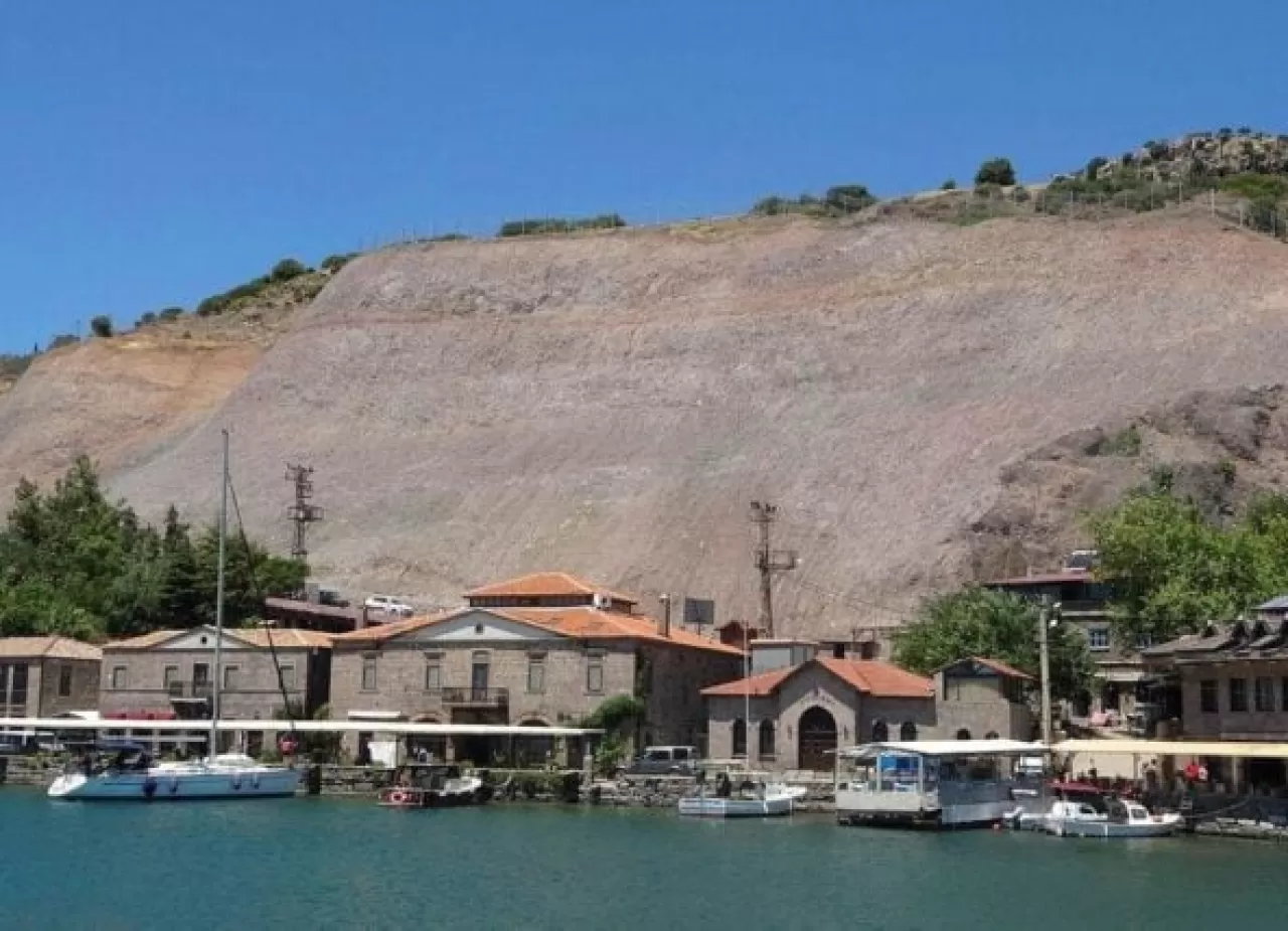 Assos'ta Ailece Tarih ve Doğa ile İç İçe Bir Tatil