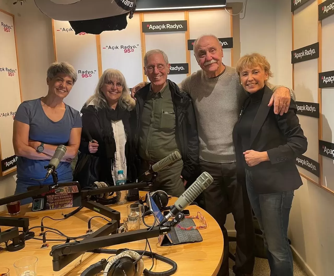 Ömer Madra ve Ahmet Aykaç'ın Adalar'daki Sohbeti Yayımlandı