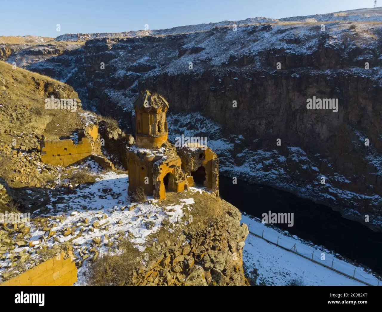 Aileler İçin Unutulmaz Bir Kış Macerası: Kars'ta Tarih, Doğa ve Eğlence Bir Arada