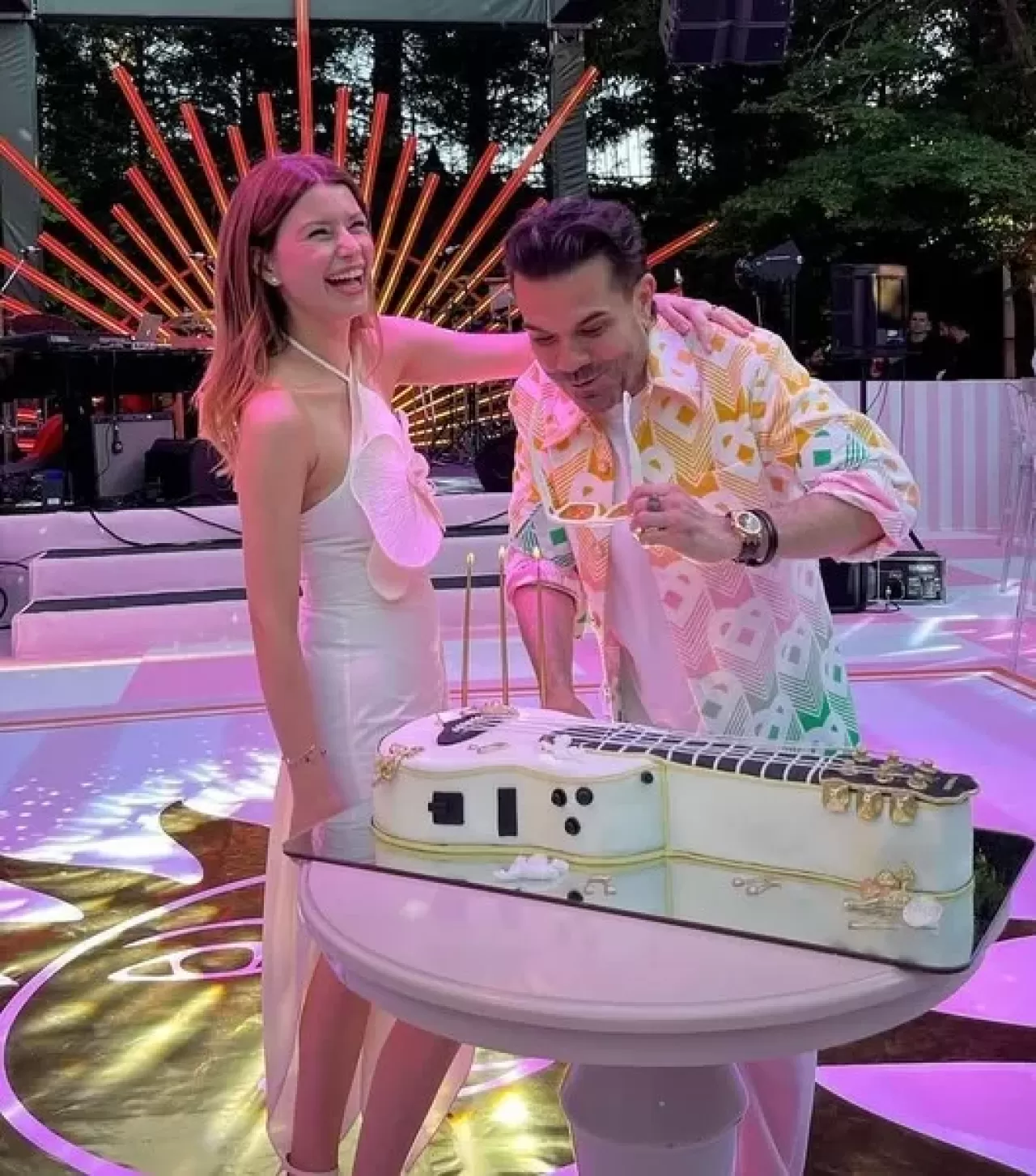 Popüler Kültürün İzinde: Ünlülerin ve Dizilerin Gizli Cennetleri