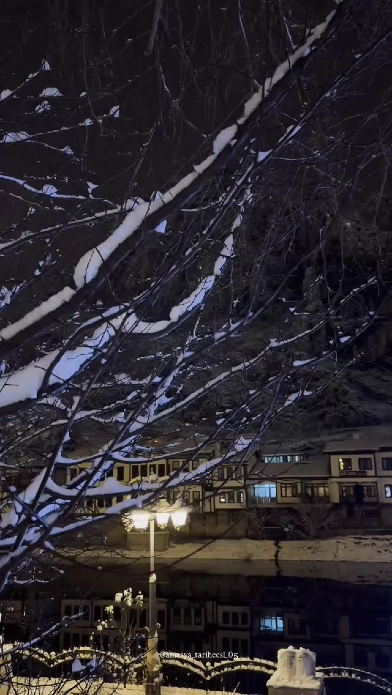 Amasya'nın Kış Büyüsü: Tarih ve Doğanın Beyaz Örtüyle Buluşması