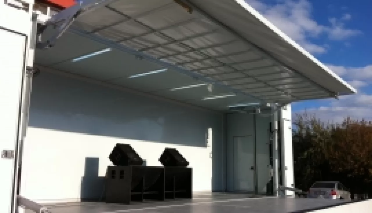 Dijital Göçebenin El Kitabı: Modern Seyahat Trendleri Nasıl Şekilleniyor?