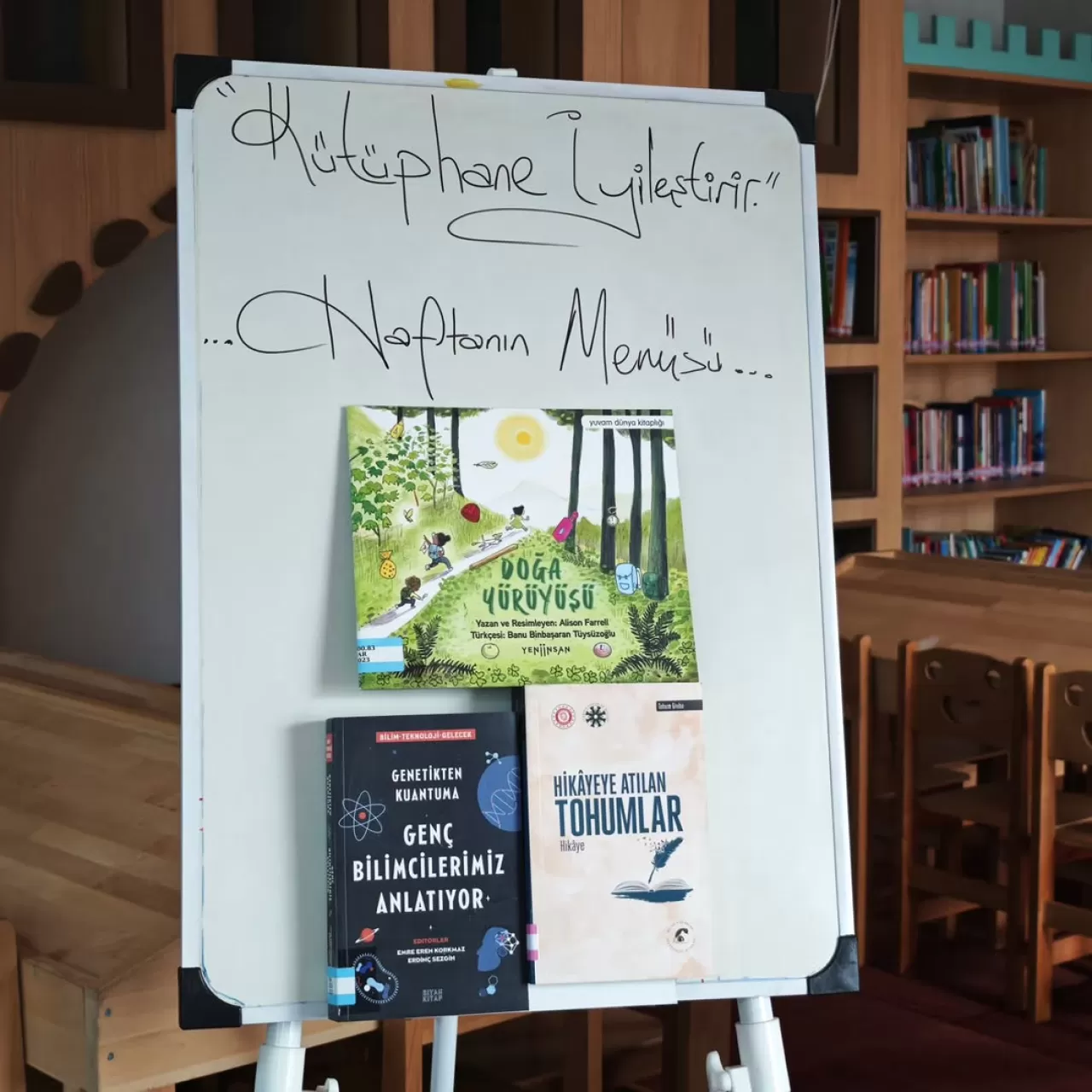 Ardanuç Halk Kütüphanesi'nden Yeni Yıl Mesajı ve Okuma Vurgusu