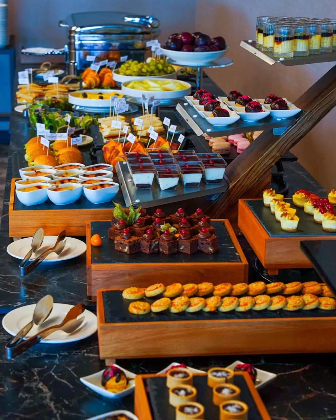 Crowne Plaza Ankara'da İş Molalarına Özel Lezzet Yolculuğu