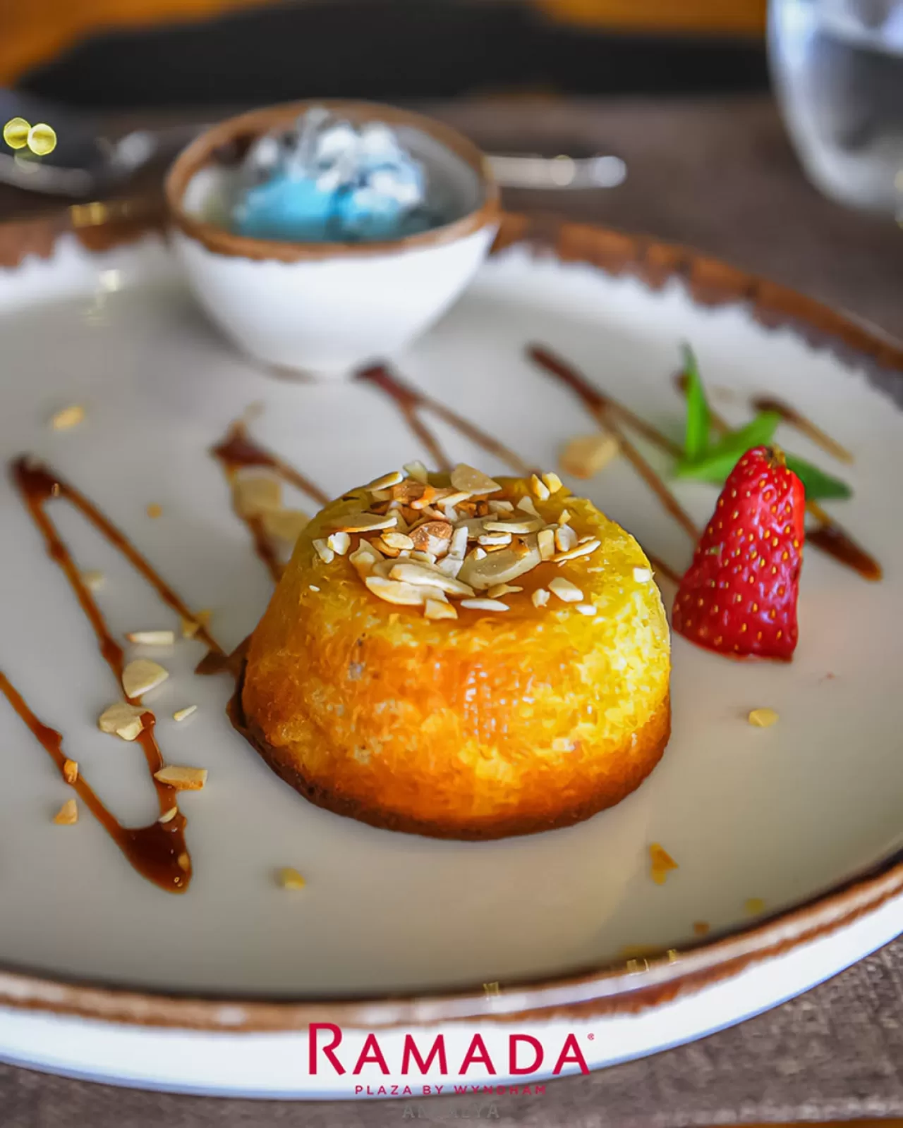 Ramada Plaza Antalya'nın Tatlı Lezzeti: İlk Lokmada Unutulmaz Bir Deneyim