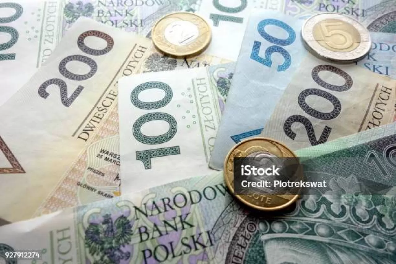 Ekonomik Seyahatin Formülü: Polonya Zlotisi ile Cebinizi Yormadan Avrupa'nın Tadını Çıkarın