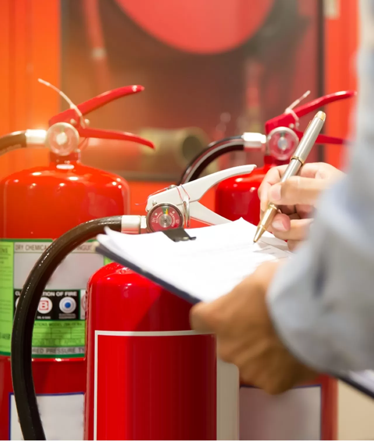 Seyahat Güvenliği Rehberi: Acil Durumlarda Hayat Kurtaran 5 Kritik Planlama Adımı