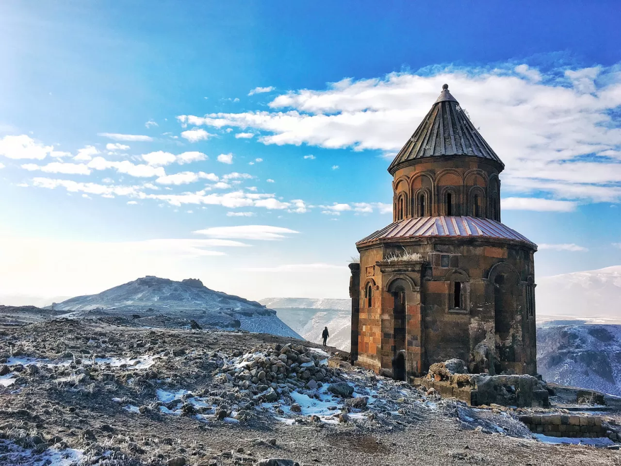 Aileler İçin Büyüleyici Bir Kış Macerası: Kars'ta Tarih, Doğa ve Lezzet Buluşuyor