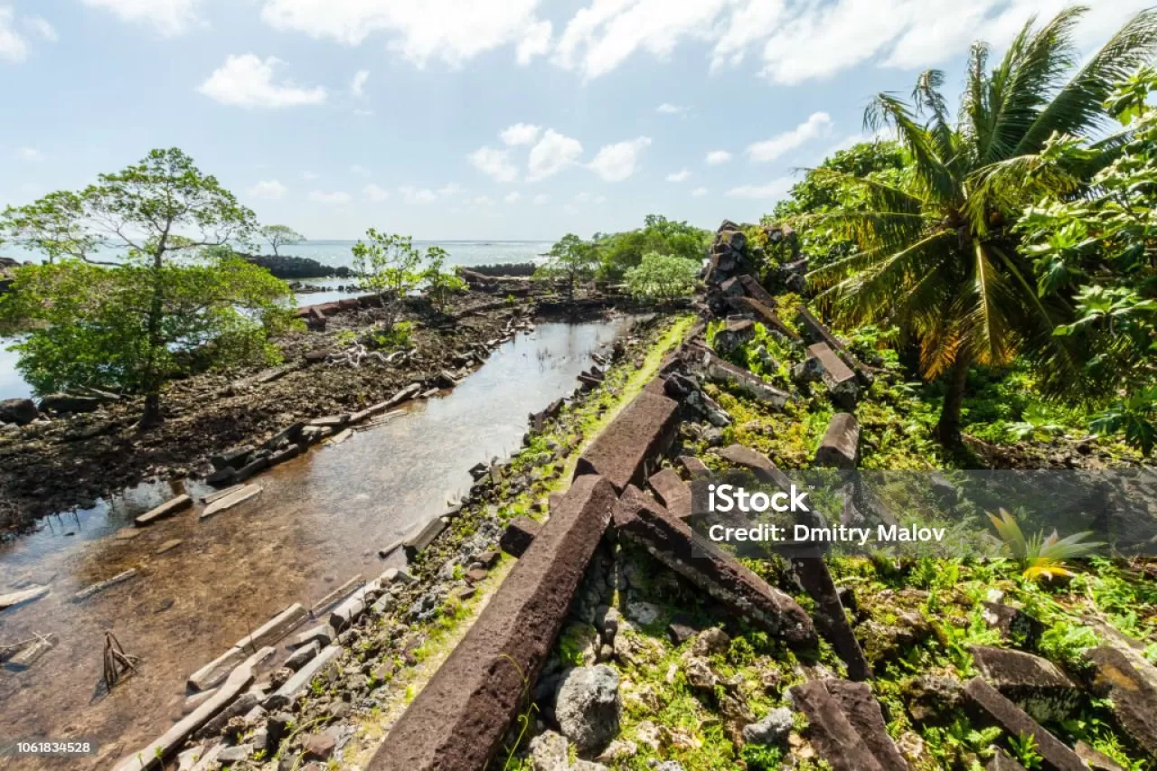 Instagram'ın Gizemli Cazibesi: Pasifik'in Kayıp Şehri Nan Madol'un Sırları