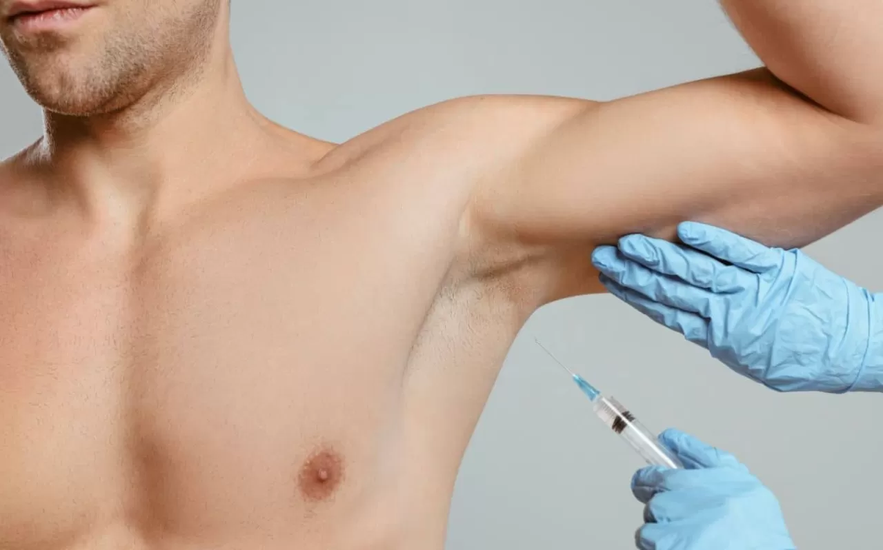 Aşırı Yüz ve Boyun Terlemesi Tatilinizi Zehir Etmesin: 2025'in Çığır Açan 3 Teknolojik Çözümü