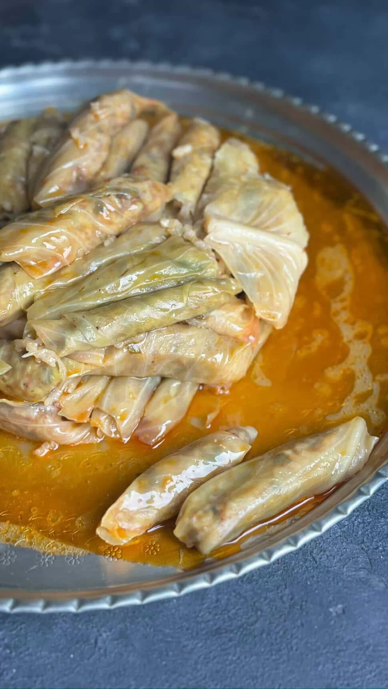 Lahana Sarması: Annemin Mutfağından Lezzet Dolu Bir Tarif