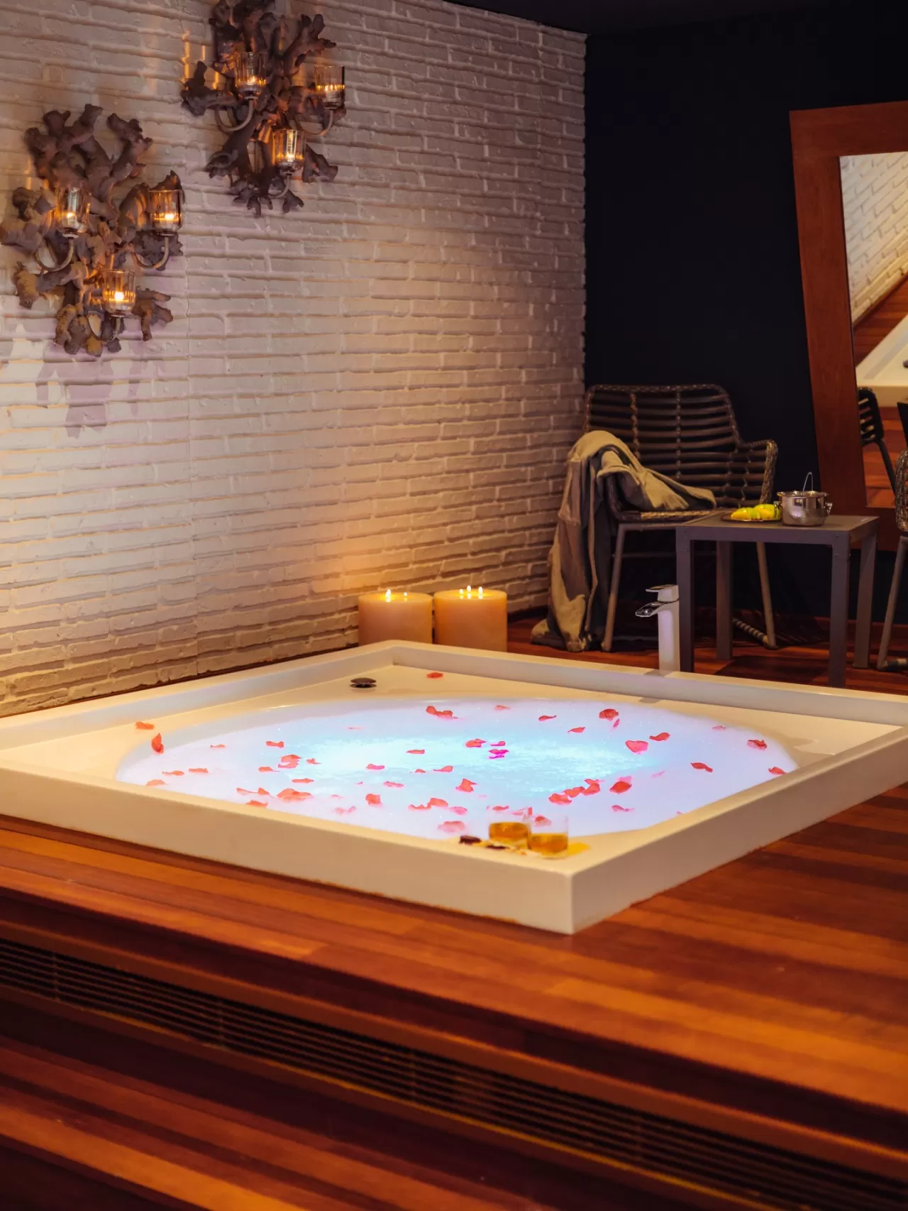 Ramada Plaza Trabzon, Özel Jakuzili Odaları ile Romantik Bir Kaçış Sunuyor