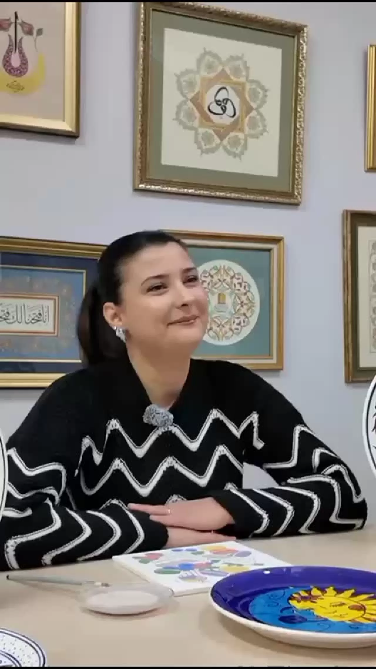 Arnavutköy'de Kadınlar, Geleneksel Çini Sanatını Hayata Döndürüyor