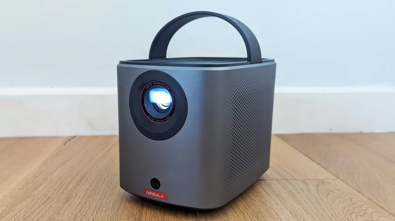 Her Bütçeye Uygun Seyahat Projektörü Rehberi: 2025-2026'nın En İyi Taşınabilir Modelleri