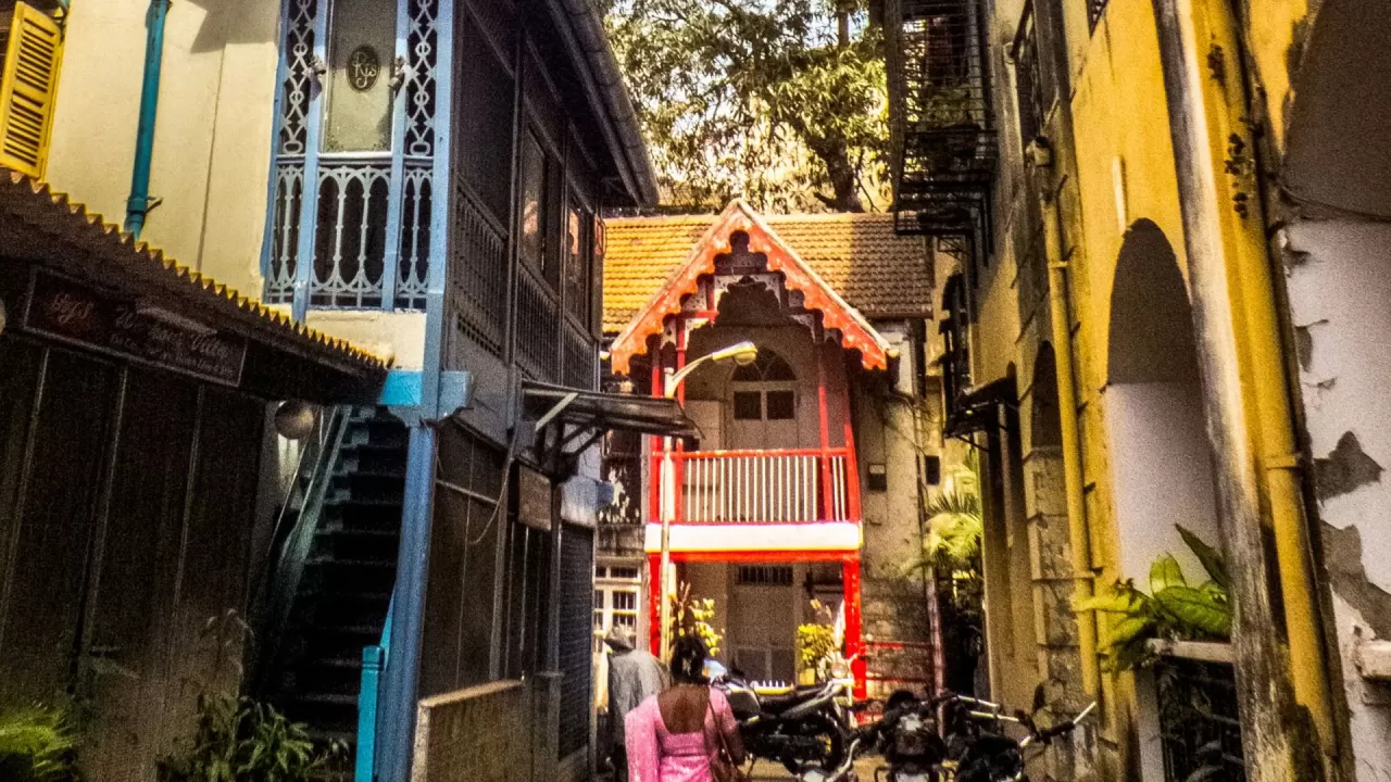 Mumbai'nin Kalbinde Bir Zaman Kapsülü: Khotachiwadi'nin Otantik Cazibesi