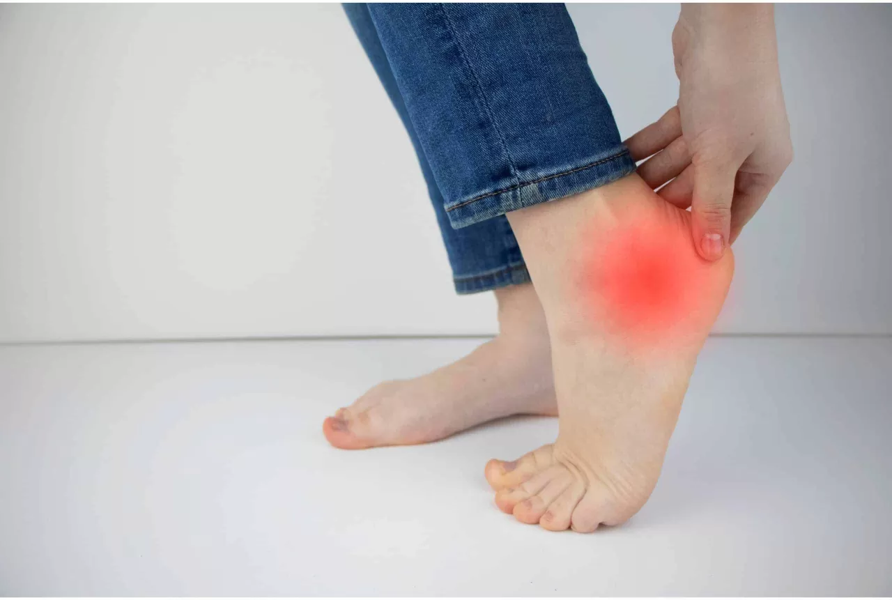 Plaj Yürüyüşlerinde Ayak Ağrısı Tarih Oluyor: İşte 3 Teknolojik Çözüm