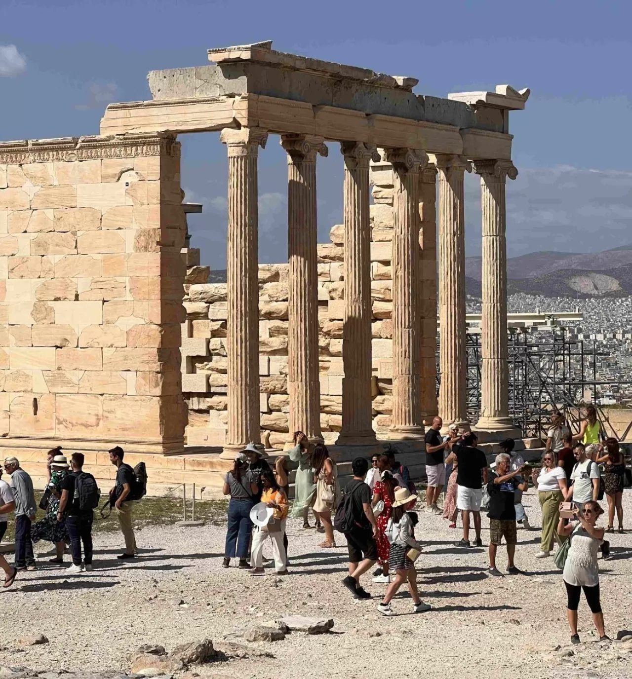 Atina'da Günlük 18 Euro Bütçe ile Gezi Rehberi