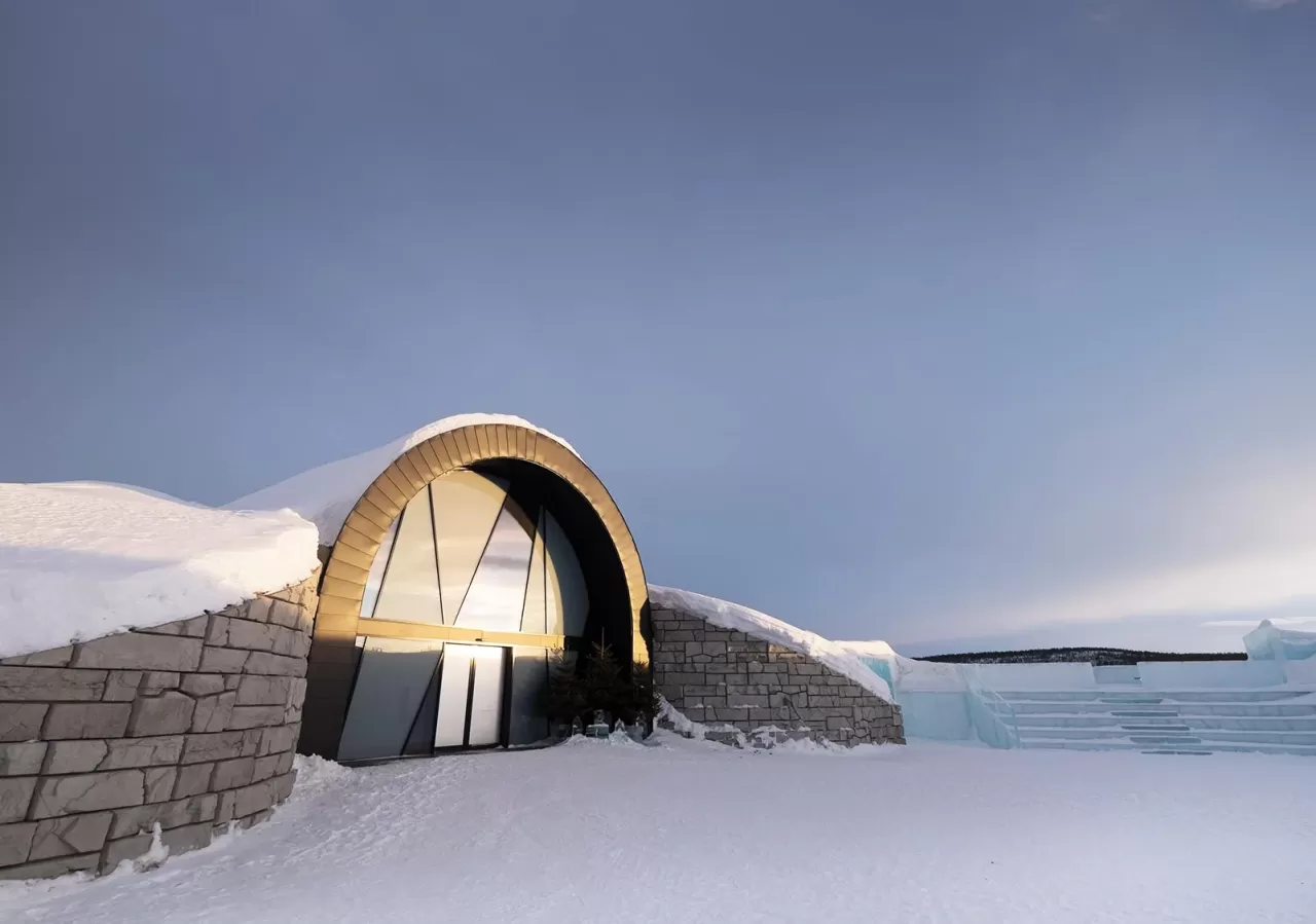 Kuzey Işıklarının Dansı ve Buzdan Bir Otel: Kiruna'ya Gitmek İçin Şimdi Tam Zamanı