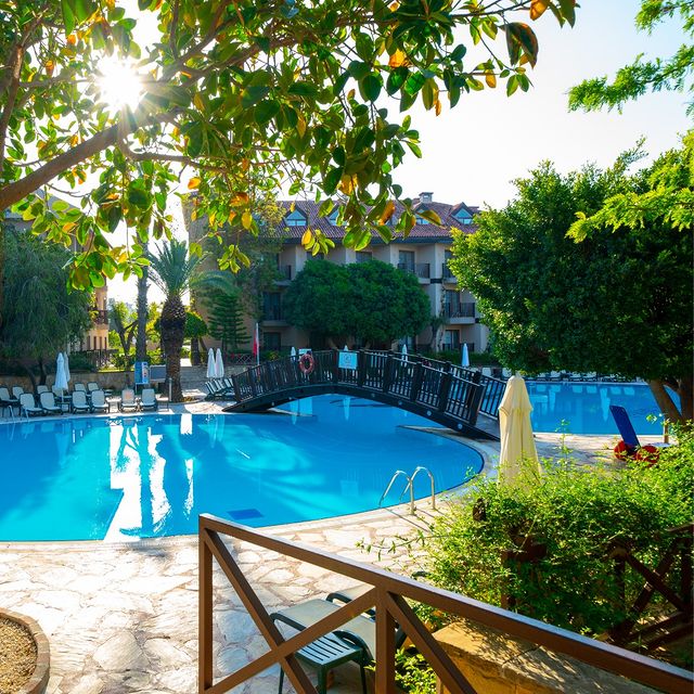 Yaz Enerjisi Alba Resort’ta Devam Ediyor