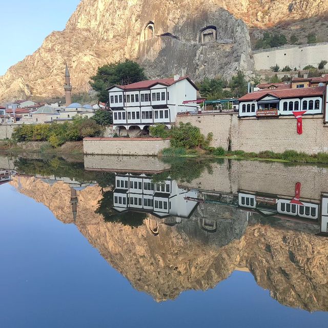 Amasya Nehir Kenarında Eşsiz Bir Yürüyüş Deneyimi