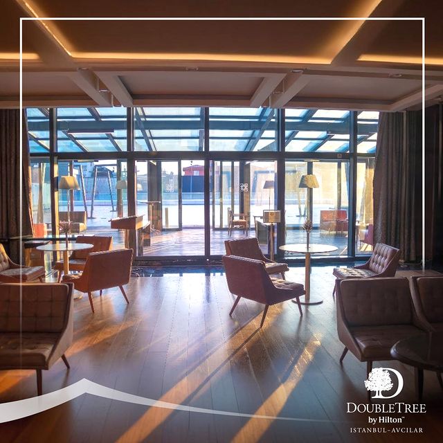 DoubleTree By Hilton İstanbul Avcılar'da Teras Barında Unutulmaz Anlar