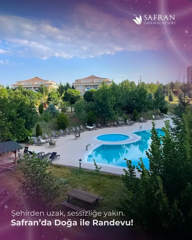 Safran Thermal Resort'un Bahçesi, Doğal Güzelliğiyle Misafirlerini Bekliyor