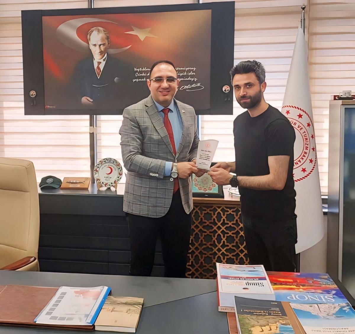 Sinop'ta Ramazan Etkinliklerine Katkıda Bulunan Tiyatro Yönetmenine Teşekkür